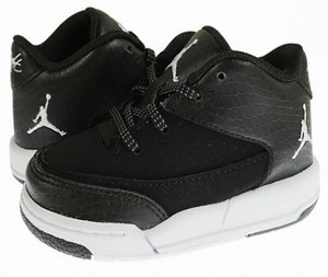 toddler boy black jordans