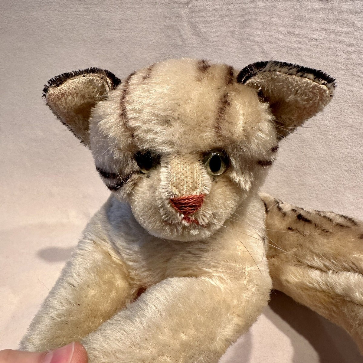 VINTAGE: 1950`s Laying STEIFF Cat / Kitten - Excellent Condition