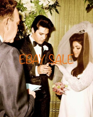 PRISCILLA PRESLEY Photo CANDID w/ ELVIS q Rare