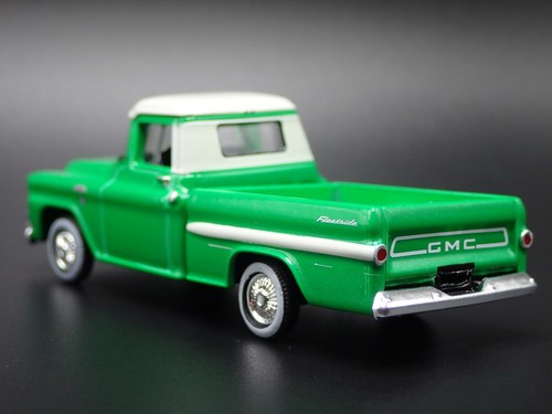 1959 59 GMC FLEETSIDE PICKUP TRUCK VERDE 1:64 SCALA DIORAMA MODELLO AUTO DIECAST - Foto 6 di 8