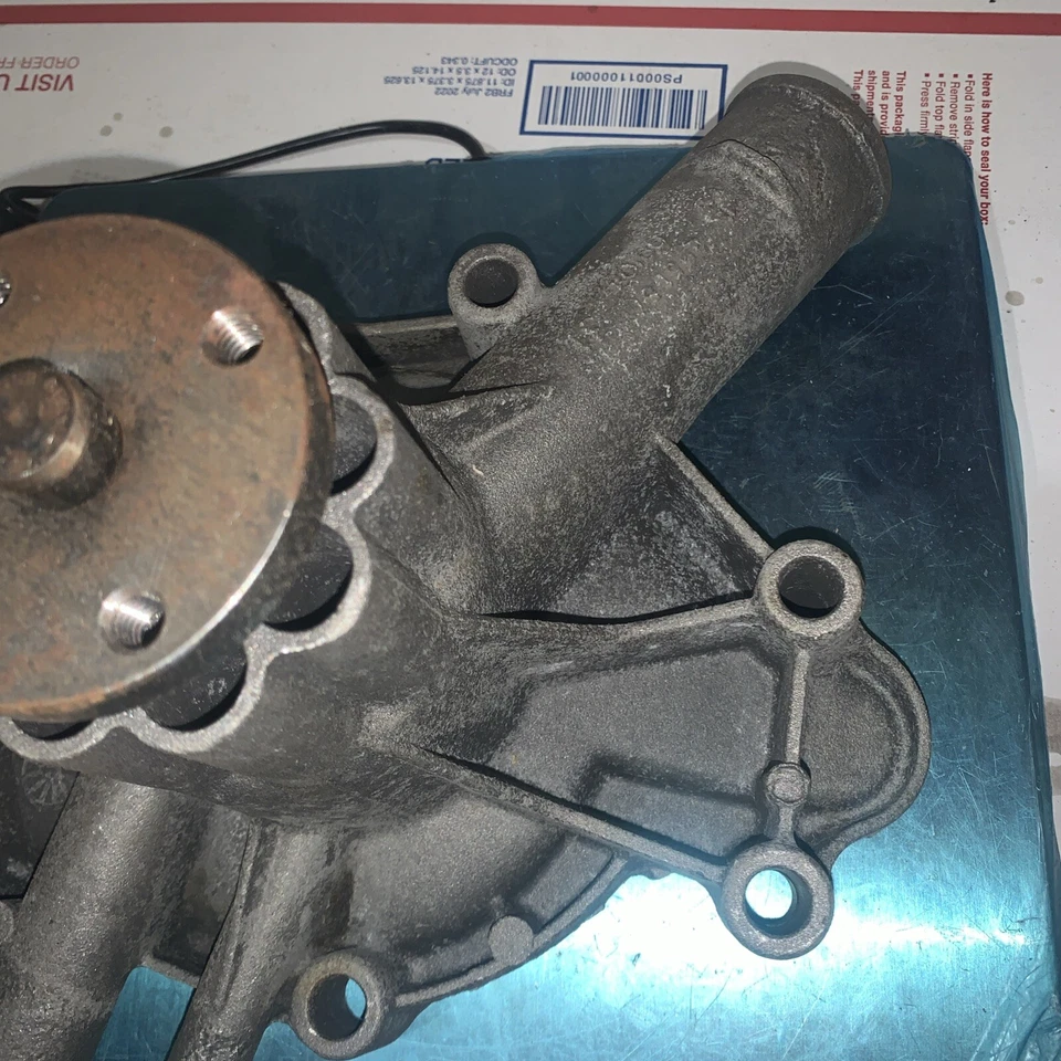 NORS Water pump Chrysler Dodge valiant cast number 2951571 1975-77’ - Image 4 of 4