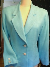 Ladies turquoise linen classic blazer with silk lining size 16 New. Made in USA.