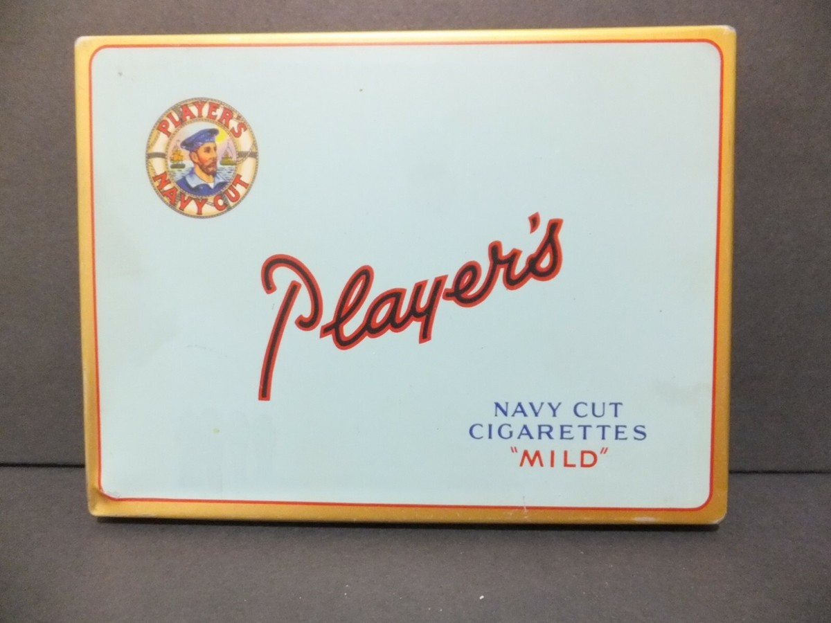 Players Navy Cut Tin 