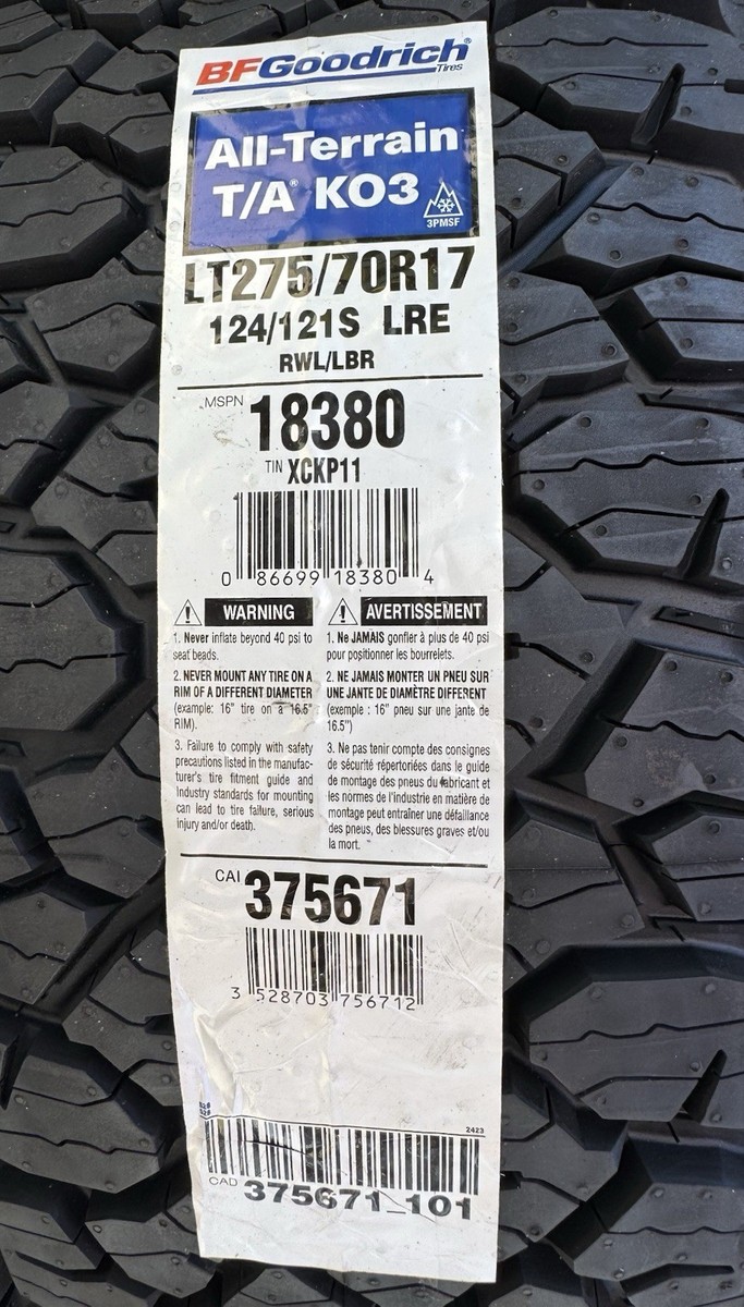 引き取りのみBF Goodrich 275/70R17 All-Terrain BFGoodrich All-Terrain T/A KO2 Aggressive All-Season Tire