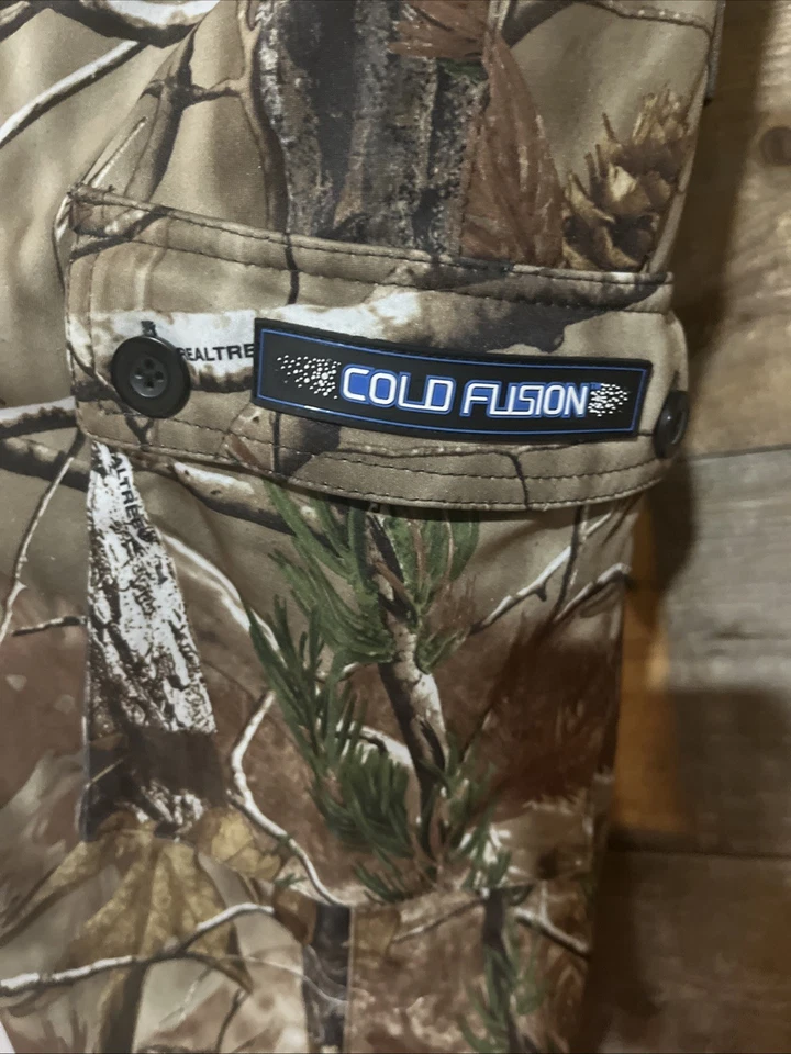 NWOT Scent Blocker Camo Pants Bone Collector Smackdown Cold Fusion Medium - Image 4 of 4