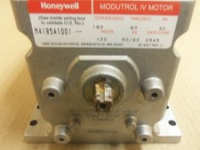 HONEYWELL M4185A1001 120V 2 POSITION VALVE MODUTROL IV MOTOR AK