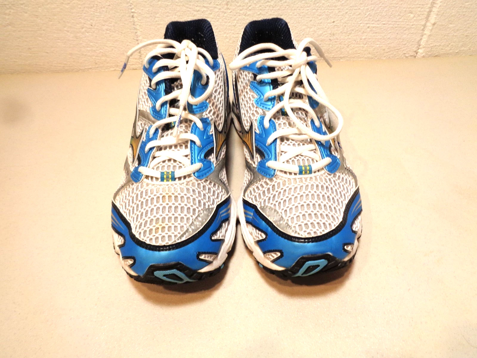 MIZUNO WAVE RIDER 12 RUNNING/JOGGING SHOES Size 9.5