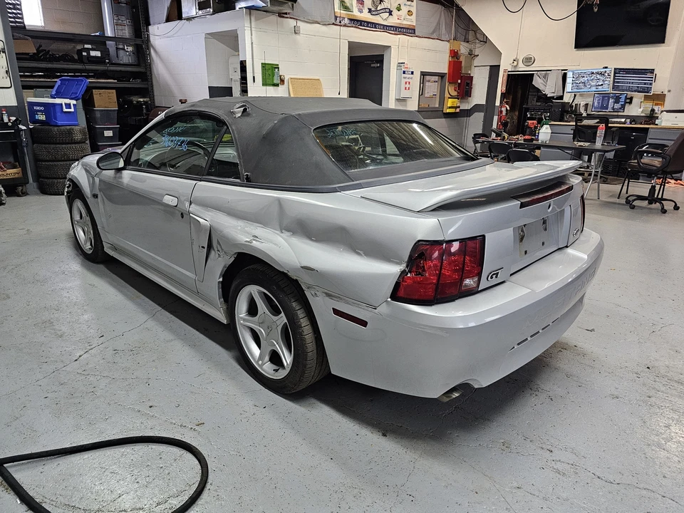 Used Front Left Door Window Regulator Front fits: 2000 Ford Mustang electric Fro - Image 2 of 4