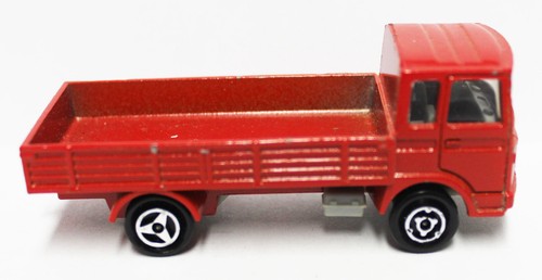 Majorette Mercedes MADE IN FRANCE Truck - Picture 2 of 2