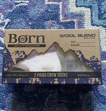 NEW Born Outdoor 2 Pairs Wool Blend Crew Socks Gray Smart Stripe Women 4-10 Hike