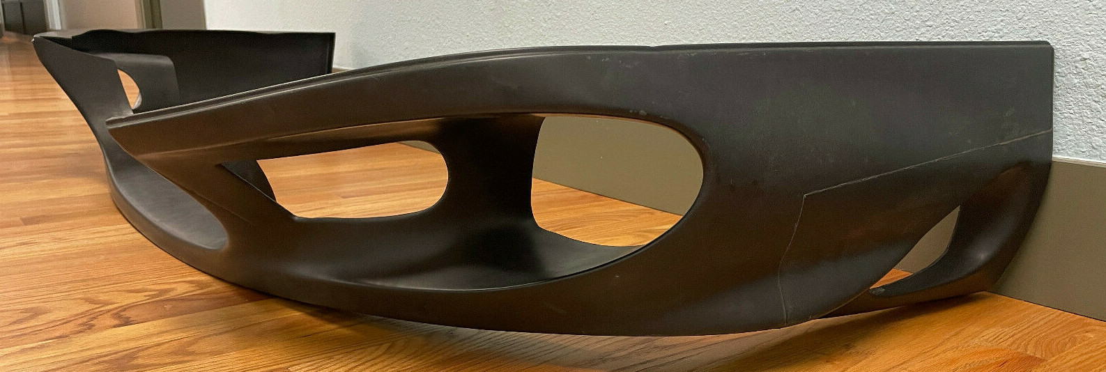 A082B5358K Lotus Esprit V8 Front Valance / Spoiler , new factory RRIM