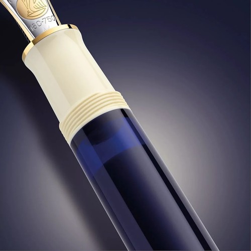 Pelikan Souverän® M800 Creme Blau Füllfederhalter - Special Edition 2024 F Feder - Bild 5 von 5