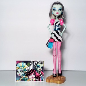 frankie stein dawn of the dance