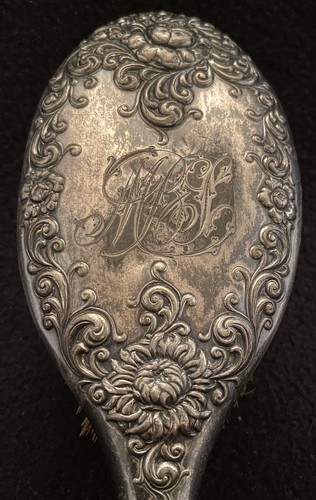 Antique ORNATE R.S. & CO SILVER PLATED HAIR BRUSH-Oval Shape-Floral Pattern-8.5" - Picture 3 of 9