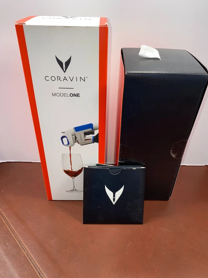 Sistema de Conservación de Vinos Coravin Modelo Uno + 3 Cartuchos CAJA ABIERTA con Aireador Foto 3 de 4