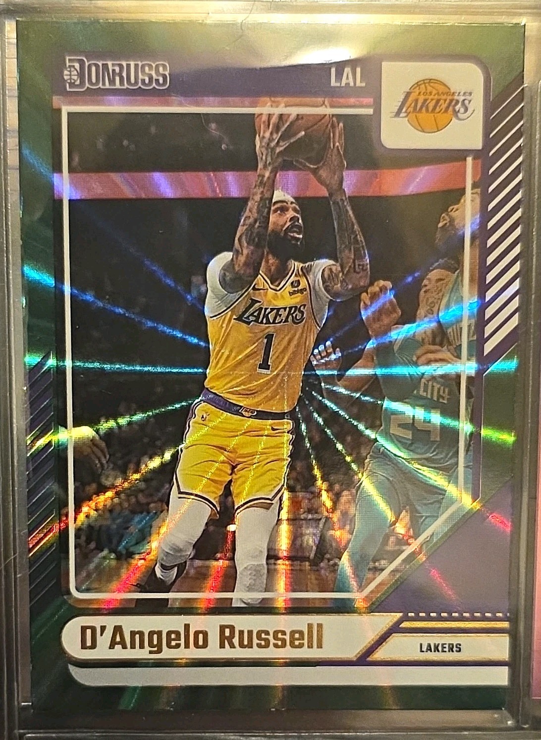 ☆☆Panini Donruss☆ Holo Laser ☆2024-25 D'Angelo Russell Lakers #106