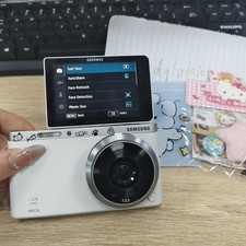 Samsung NX Mini 20.5MP Digital Camera White Kit with NX-M 9mm Zoom lens 95 New