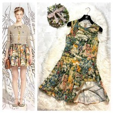 Collection Model Red Valentino Botanical Dress