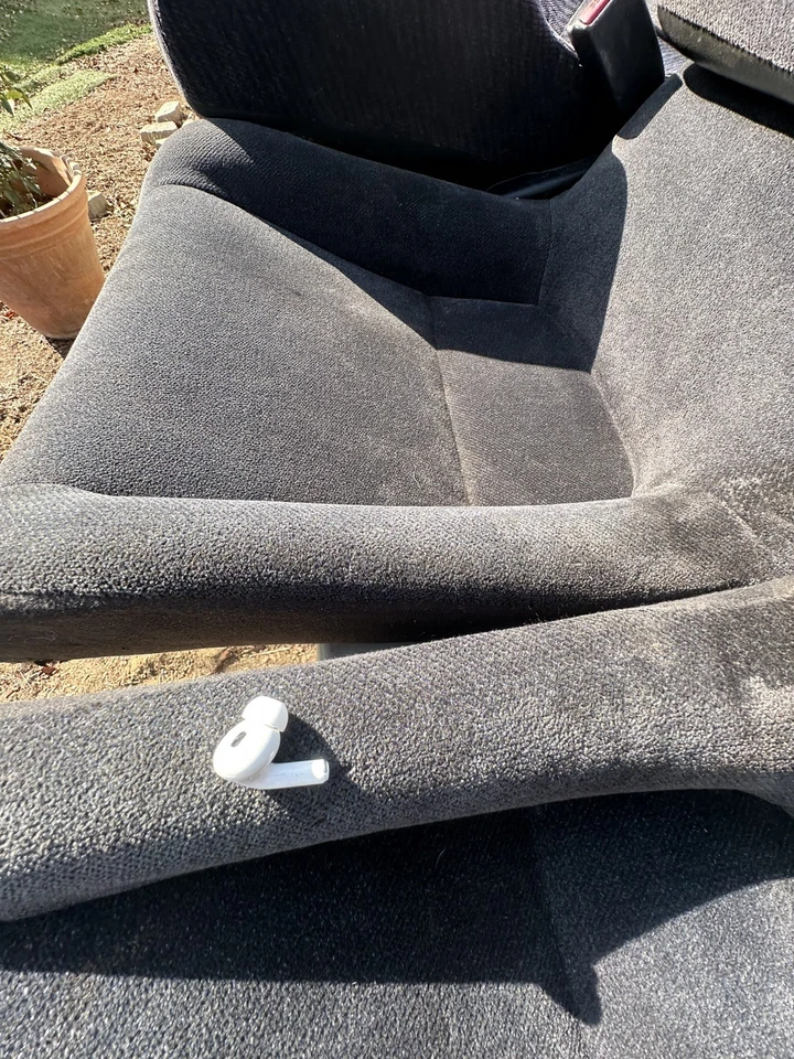 92-96 Honda Prelude complete Front bucket & rear seats. Rare to find full sets. - Image 4 of 4