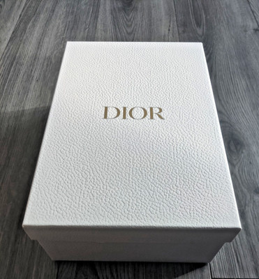 Original Dior leere weiße Box Rebble Textur mit Markentüchern 30,5x20x11cm