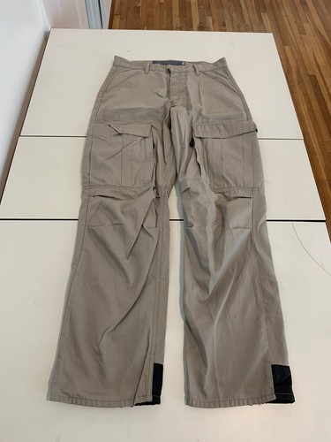 Vintage Levis SilverTab Cargo Pants 32x33 Khaki Y2K Baggy Nylon Gorpcore Skater