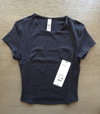 Women's ALO Yoga Softsculpt Precision Short Sleeve Top in Black Medium NWT 78