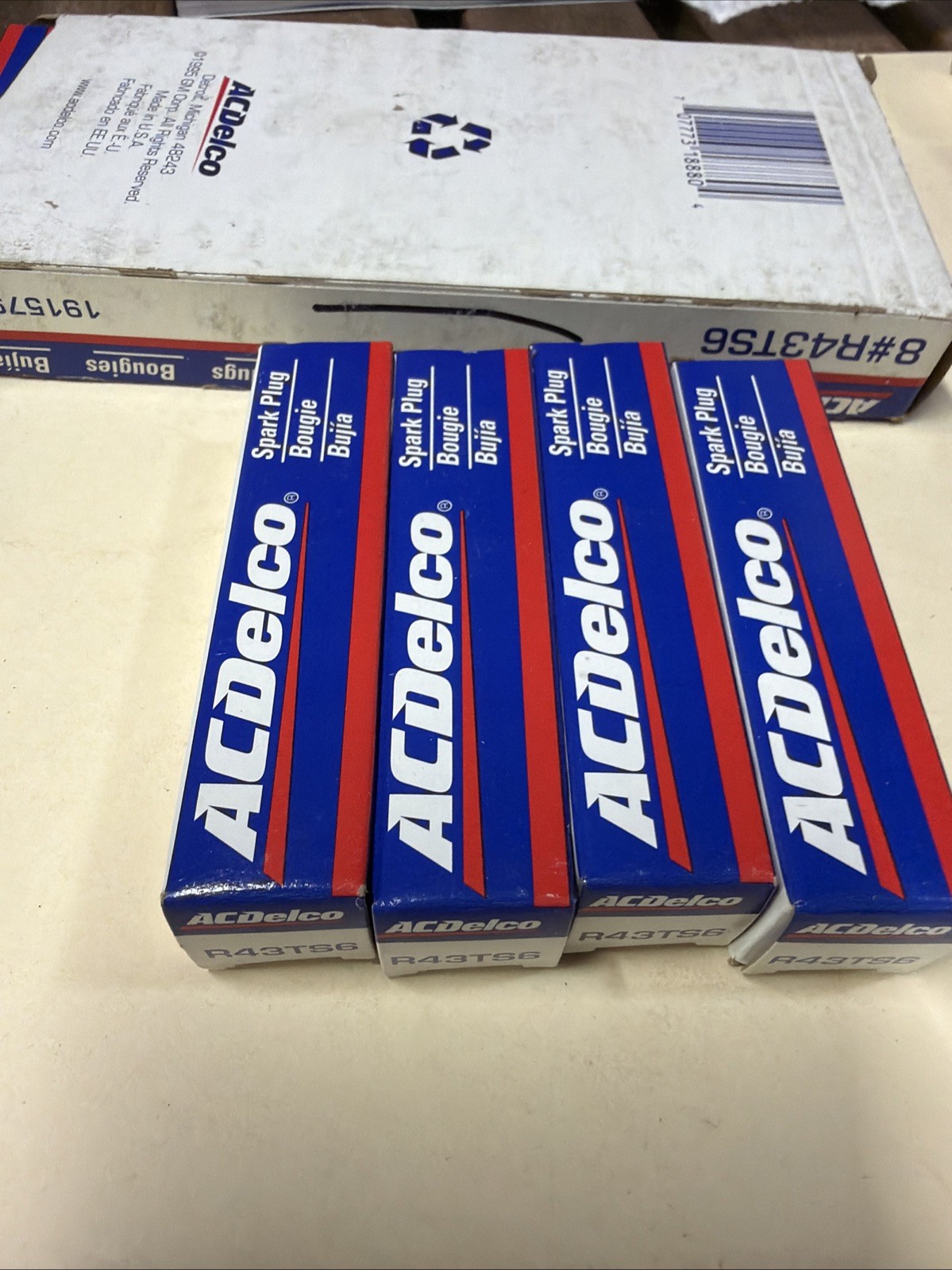 NEW GENUINE GM ACDelco Spark Plugs R43TS Set Of 4 Made In USA