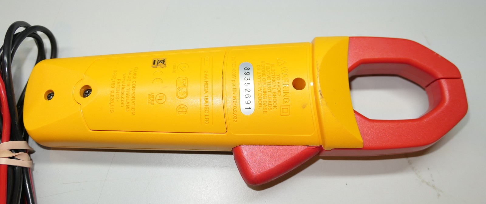 Fluke 335 TRMS 600A / 600V Clamp Meter Multimeter
