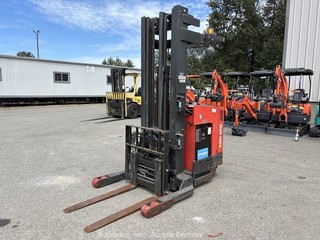Raymond EASI 4 500 LB Electric Stacker Order Picker Forklift Truck Parts/Repair