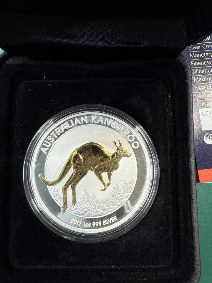 2017 1oz .999 Gilded Silver Proof Kangaroo Perth Mint 5,000 Mintage - image 2 of 4
