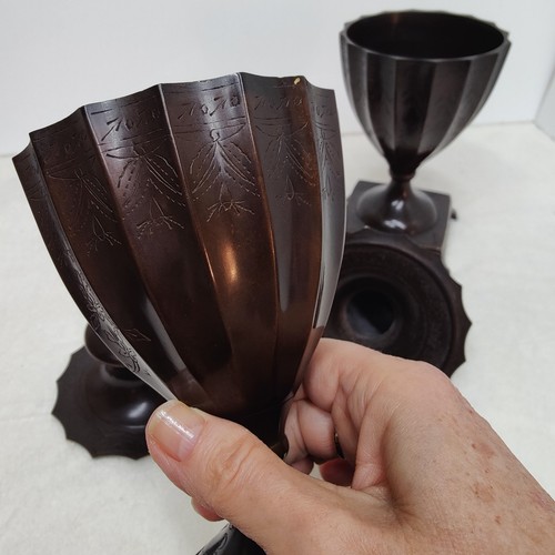 Matching Pair SOLID BRONZE Vintage Engraved Urns 10", Footed W/ Lids, Unmarked - Picture 12 of 21