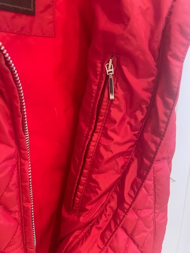 Post Card Italy Quilted Ski Vest, Red Size US 10, UK 12, FR42. - Picture 4 of 6