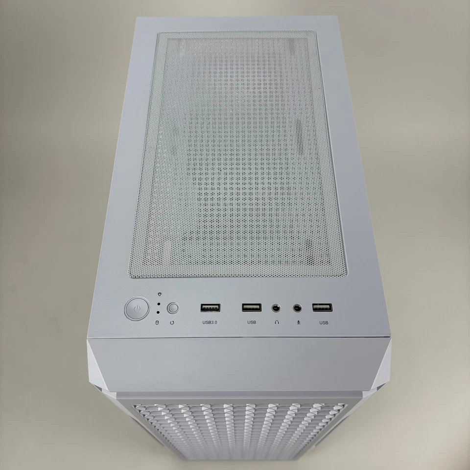 Computadora de escritorio PC para juegos personalizada Intel i5-8500 16 GB SSD de 1 TB GeForce RTX 4060 Foto 3 de 4