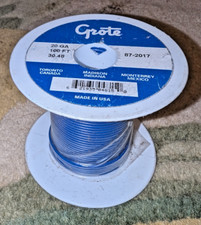 20 Gauge Primary Wire 100 Fine-Stranded Copper USA Made 100ft Roll BLUE