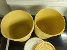 Vintage Tupperware Large Canisters #807-12 Yellow with #808-32 Lid 7.5” — photo 5