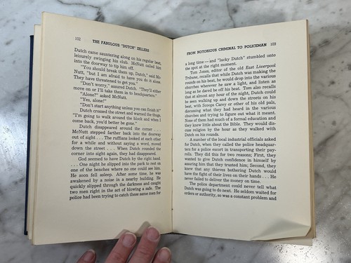 #63 VINTAGE HC BOOK THE FABULOUS DUTCH ZELLERS BY RAYMOND J. JEFFREYS SIGNED - Picture 12 of 12