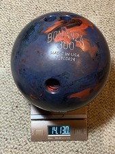 Vtg Bonanza 300 Bowling Ball14 lbs 13 ozs Multicolored Swirl Right Handed