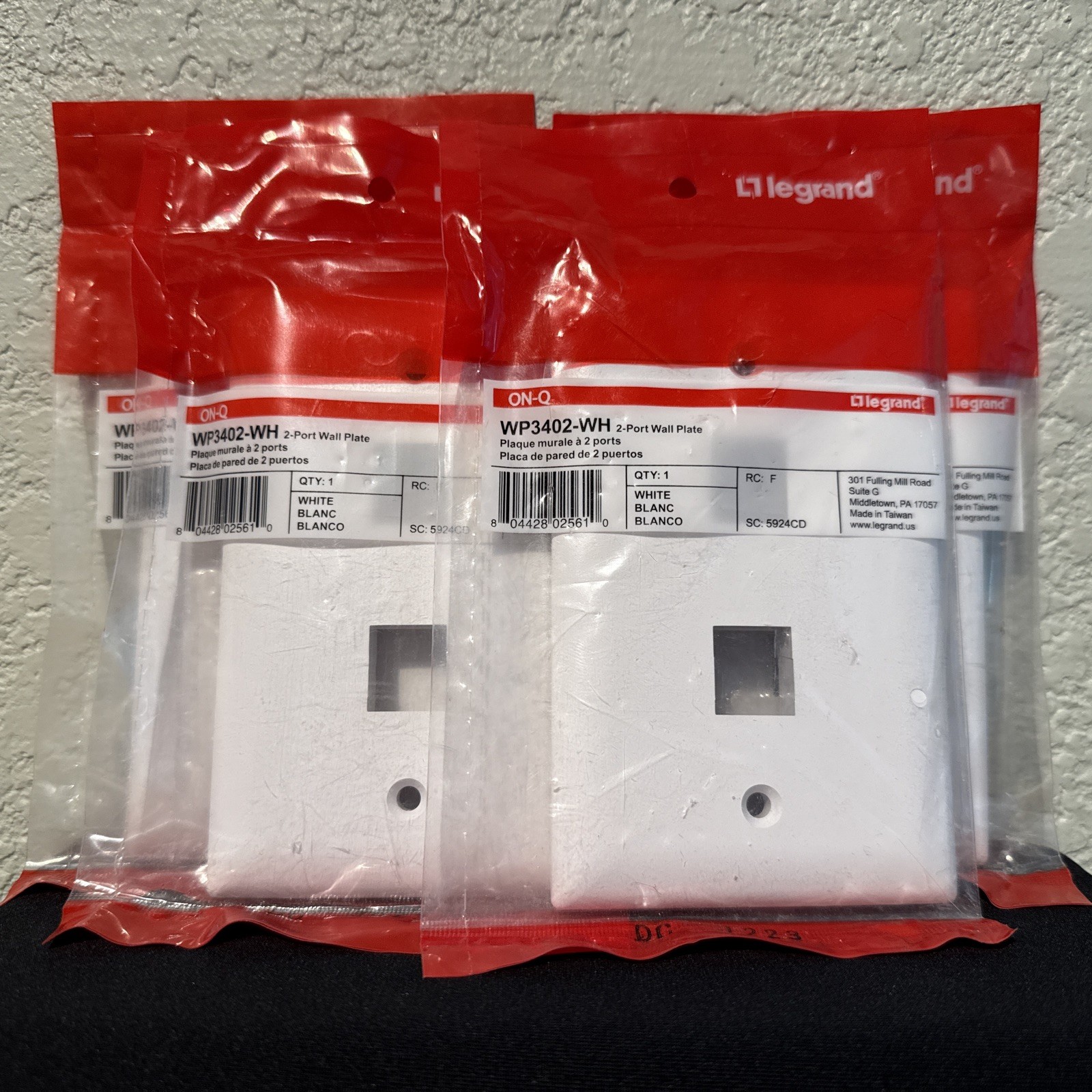 White 1 Gang 2 Ports Brand New