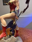 Sideshow Wonder Woman Premium Format EX 1/4 Scale Statue — photo 7