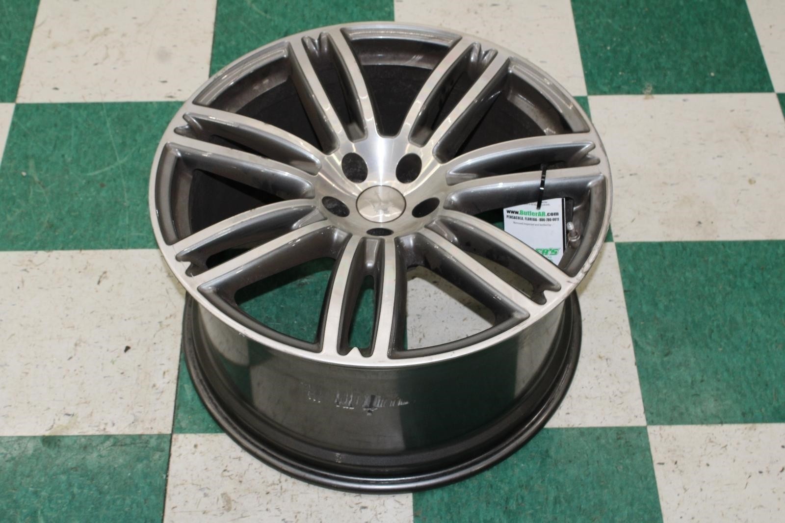 Maserati Ghibli 2014-2021 Front Wheels 10 pcs Gray