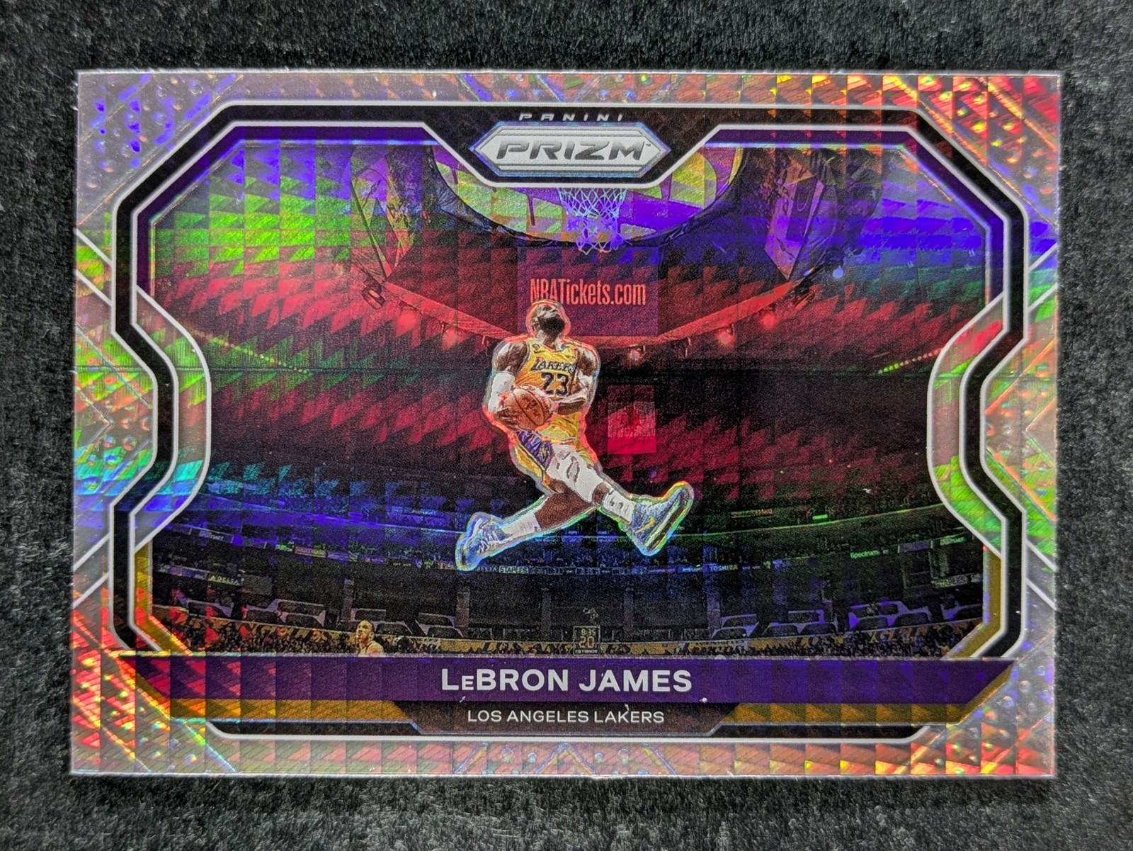 2020-21 Panini Prizm Basketball LEBRON JAMES Hyper Prizm Los Angeles Lakers #1