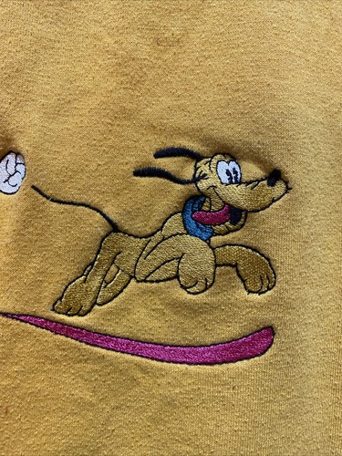 Vintage Disney Mickey & Co Embroidered Mickey Pluto Sweatshirt Size Medium - Picture 11 of 13