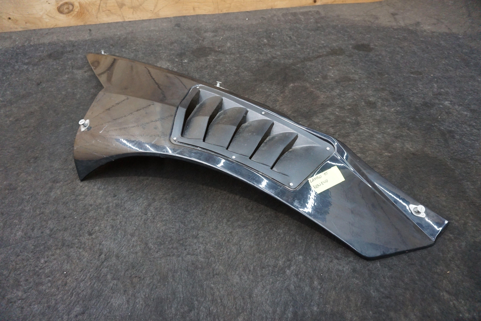 Front Left Fender Wing Panel 4TA898965 Lamborghini Super Trofeo 2014-19 *Note