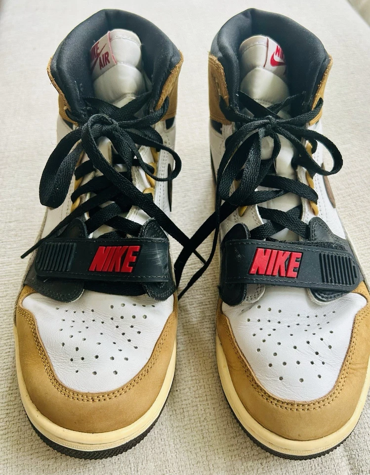 RARO AIR JORDAN LEGACY 312 NOVATO DEL AÑO Zapatos para Hombre Talla 10 AV3922-102 Foto 4 de 4