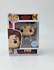 Funko Pop! Stranger Things Steve Battledamage #1542 Funko SE W/Protector FLAW