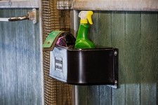 Stubbs Stable Tidy S861 - Handy tidy for bottles and grooming Kit
