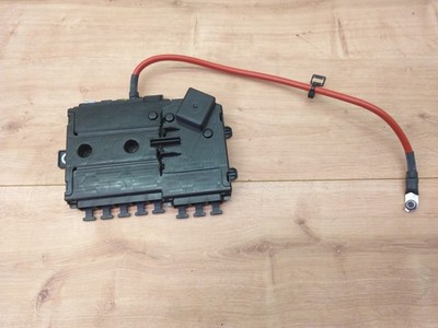 Mercedes W213 E300DE Hybrid 2022 Stromverteiler Sicherungsmodul SG A2135401115