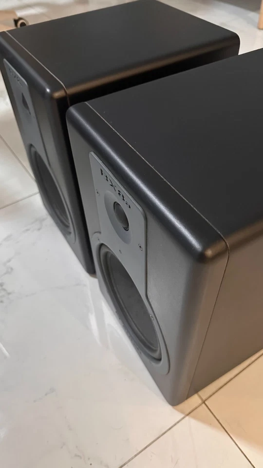 PAIR of M-Audio BX8a DELUXE Powered Studio Monitors (Mint Cond. - Please Read) - Image 2 of 4