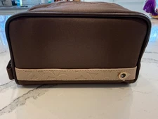 Emirates Business Class Amenity Kit/Washbag - Men