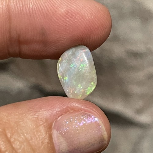 1.8ct 13x9x2mm Solid Australian Mintabee Opal Cabochon Loose Gem - Picture 3 of 12